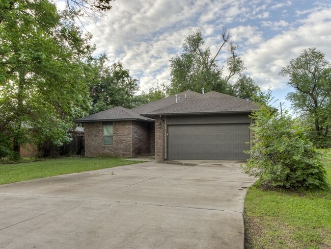 Photo - Newer Home + Putnam City Schools + 3 bedrooms
