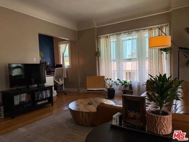 Building Photo - 940 Marview Ave Unit 1/2 Rental