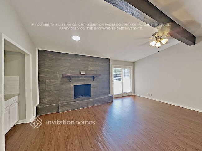 1349 Glenhill Ln