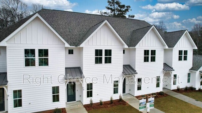 Photo - 630 Village Dr Unit 10