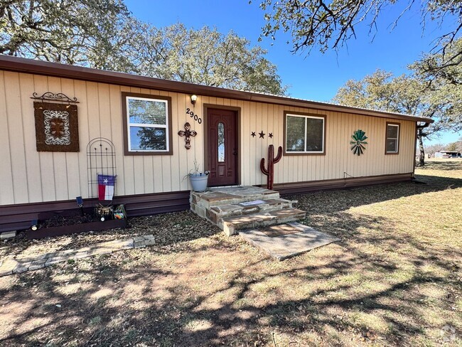 Building Photo - 3/2 on 10 Acres in Bangs Rental