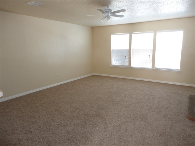 Photo - 4405 Statesman Ln