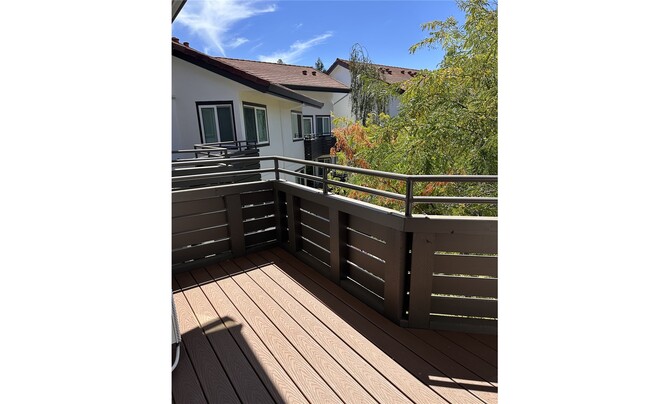 Photo - 5200 Case Ave