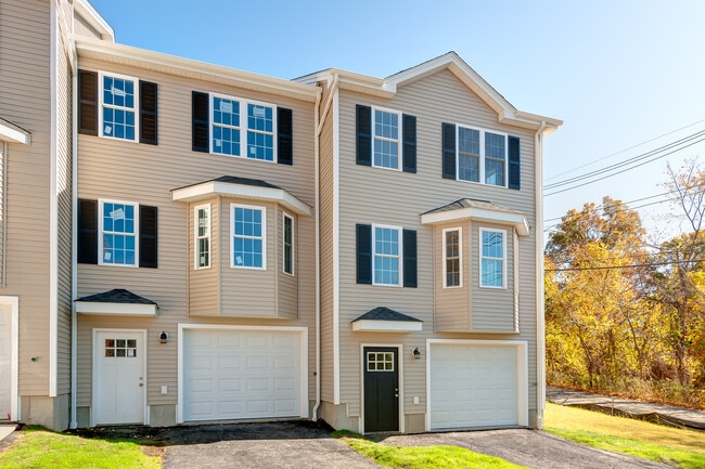 Photo - 74 Upland Street