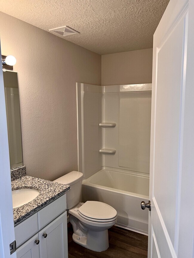 Photo - 6652 N Bedstrow Blvd