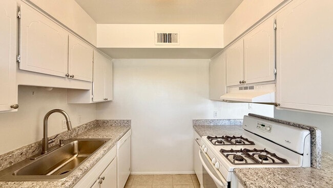 Photo - 12602 N 21st Ave