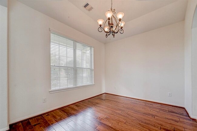 Photo - 11 Sagamore Ridge Pl