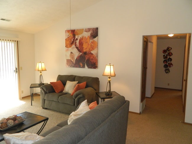 Richland Park Apartments