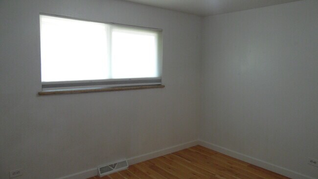 720 Miller Ct Unit B