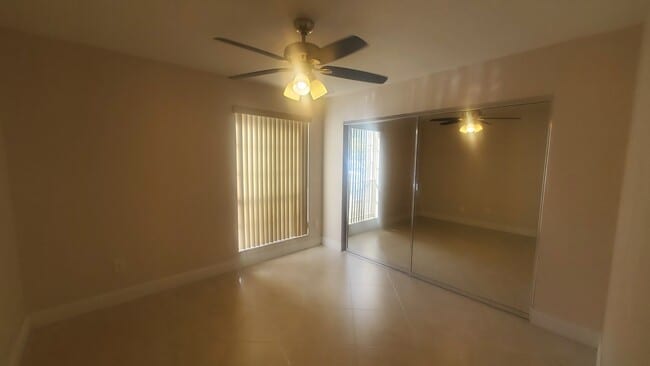 Photo - 10738 N Kendall Dr Unidad K17