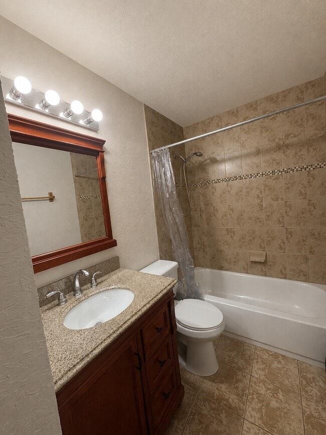 Photo - 2936 Belmont Ln