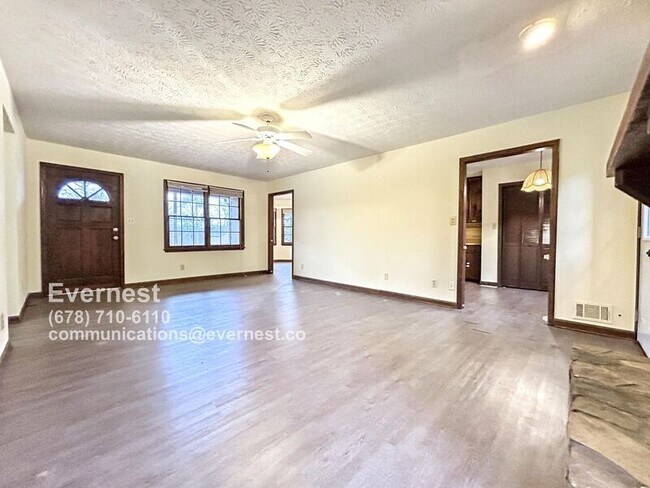 Photo - 316 Scarlett Ln