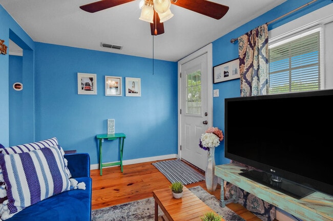 Photo - 822 N Ann St Unidad ID1268440P