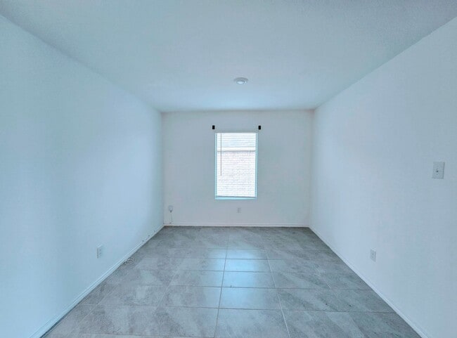 Photo - 2828 Eppright Dr