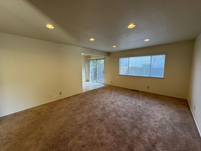 Photo - Pinehurst Ave 412-414 Apartamento Unidad 412