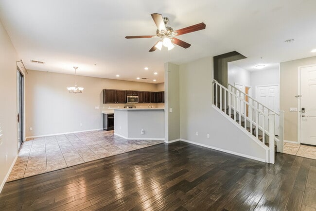 Photo - 1444 N 80th Dr