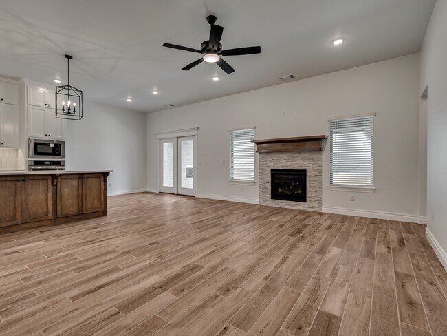Photo - 3241 Mangrove Rd