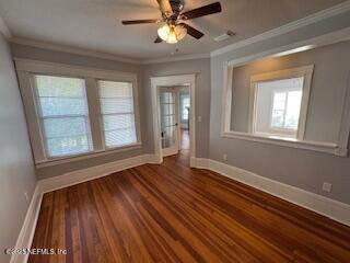 Photo - 2304 College St House