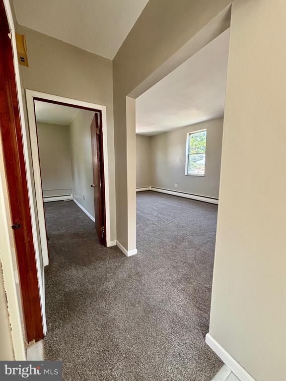 Photo - 1030 Lawrence Ave