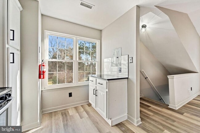 Photo - 434 Atlanta Court