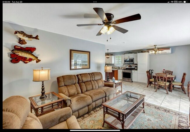 Photo - 111 Norwood Ln