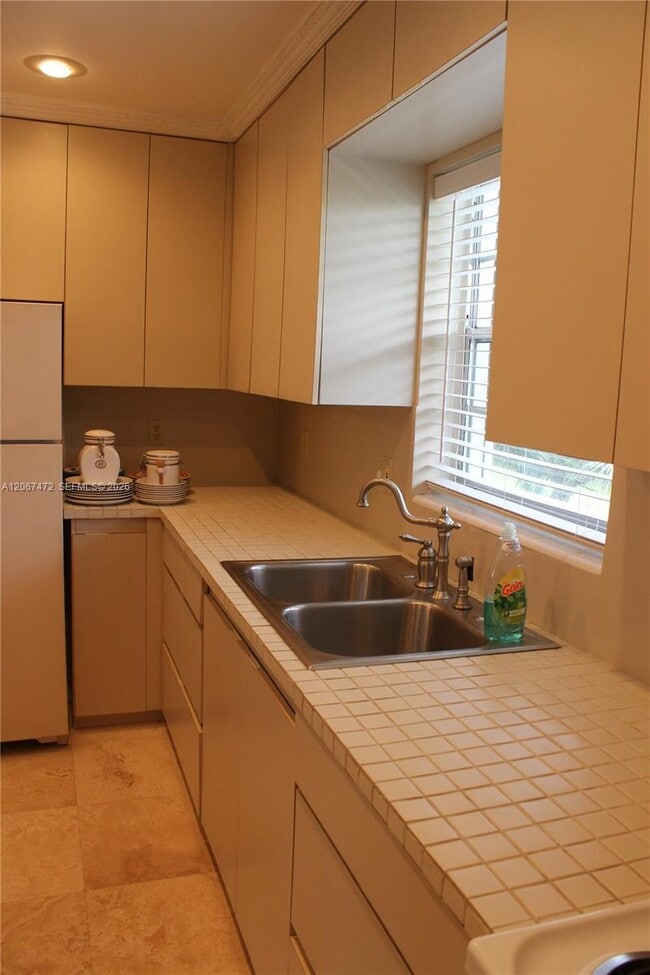 Photo - 7550 SW 82nd St Unit F204