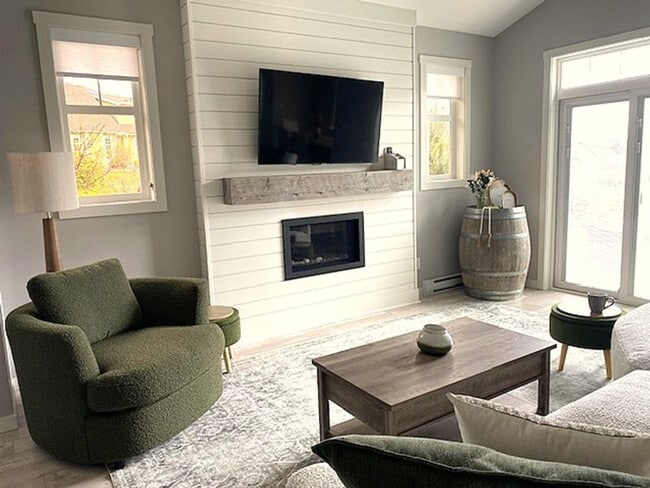 Photo - 2450 Radio Tower Rd Unité SI ID1522012P