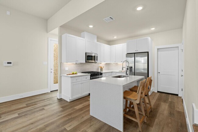 Photo - 5626 Bertellis Ln