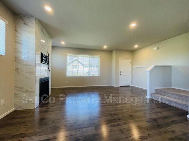 16189 NW Pristine Ln