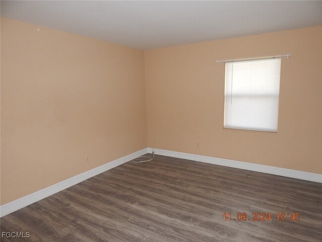 Building Photo - 210 Charlotte Ave Rental