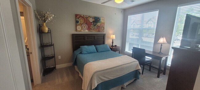 Photo - AMLI Dry Creek Unit #1233