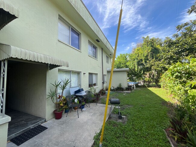 Photo - 2628 NA Unidad 3