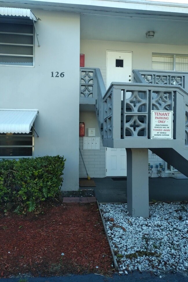 Photo - 126 Cleveland St Unit 3