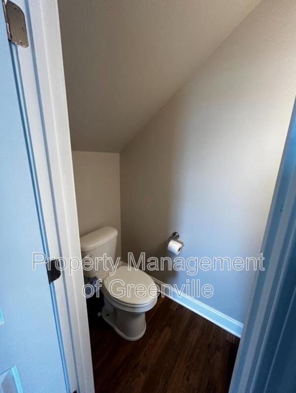 Photo - 227 E Church St