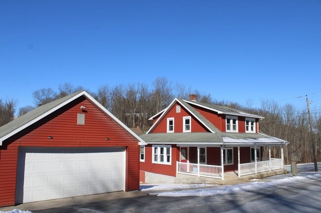 Building Photo - Cape Cod