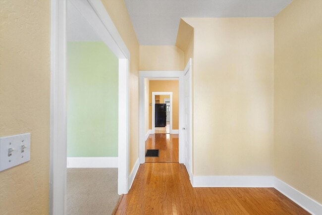 Photo - 1044 1/2 Central Ave-LU- Unit 1044 1/2 Central Ave