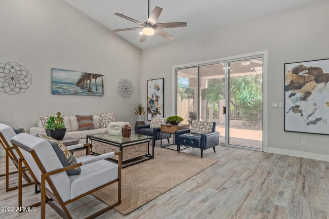 Photo - 8941 E Maple Dr