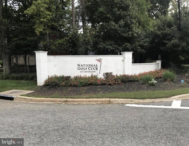 12500 Surrey Cir Dr