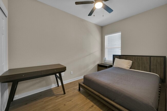 10317 Lake Rd Unit 6B