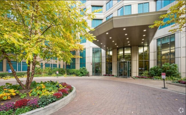 Building Photo - 400 N La Salle Dr Unit 906 Rental
