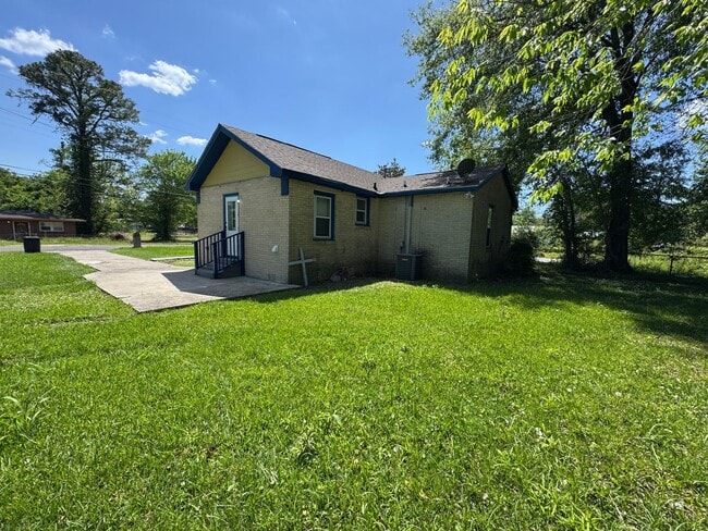 Photo - 2127 71st Ave