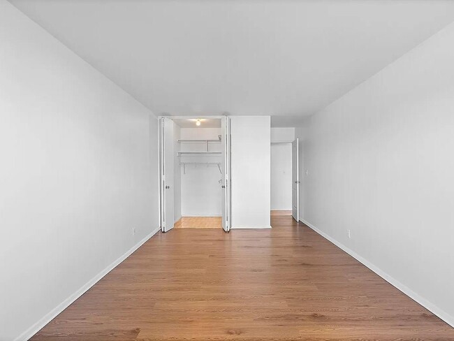 Photo - 2650 Ocean Pkwy