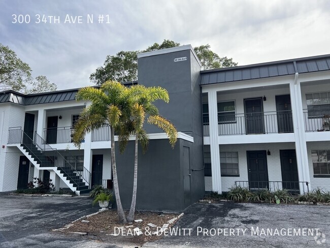 Building Photo - Northeast St Pete 3/2.5 Apartment! Unit 1