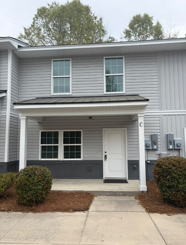 Photo - 247 Judith Dr