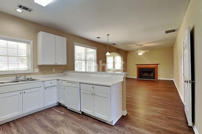 Photo - 1852 Clear Springs Ln