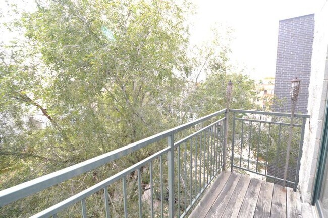 Photo - 1734 W North Ave Unit J00P