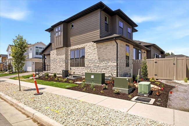 Photo - 1452 Pleasant View Dr