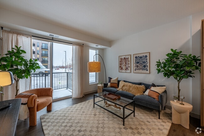 Sky - 793SF - Living Room