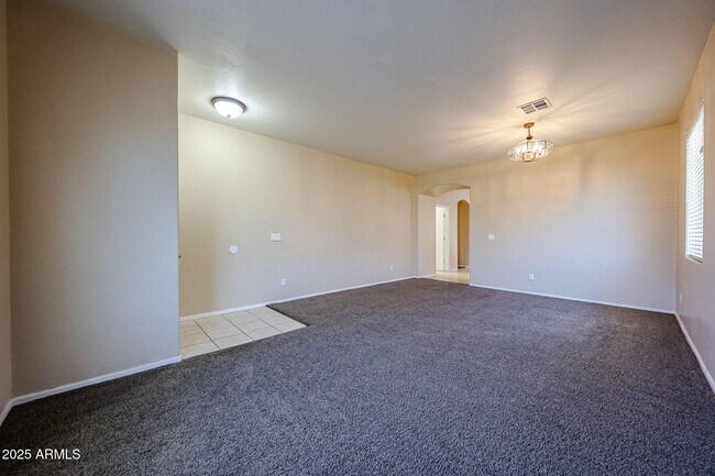 Photo - 44115 Askew Dr