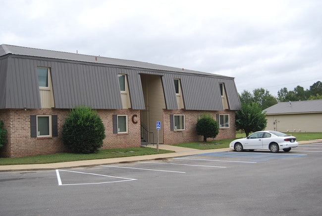 Building Photo - Greenbriar North Rental